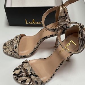 Lulu’s snake color heels, size 8. Only worn twice.
